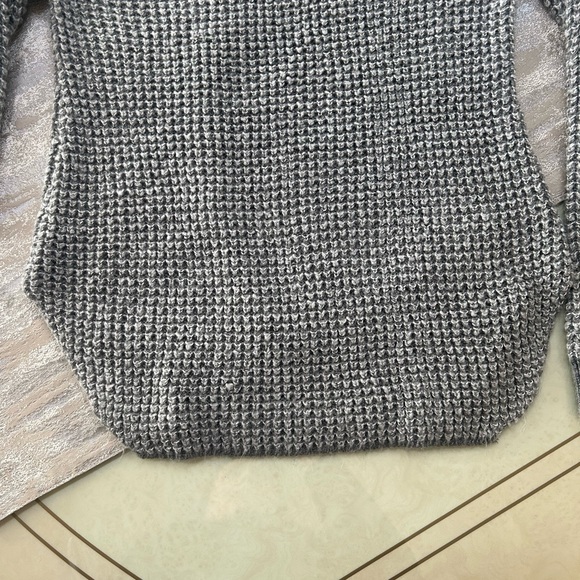 Aeropostale Women’s Sweater - Picture 13 of 16